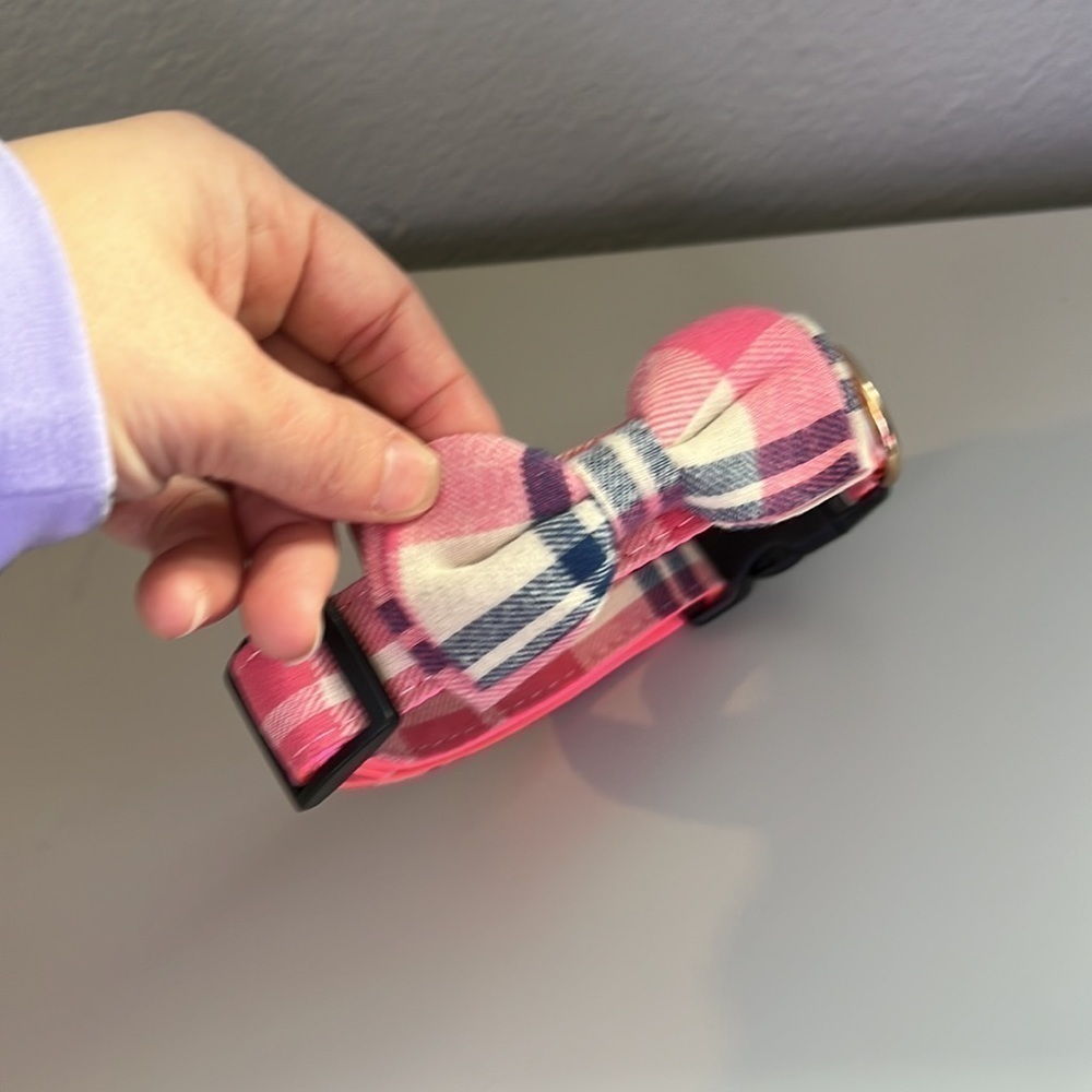 Pink plaid dog collar 1’ wide 22” long - Picture 2 of 5